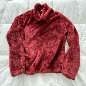 Hi-pile ultrasoft fleece t-neck